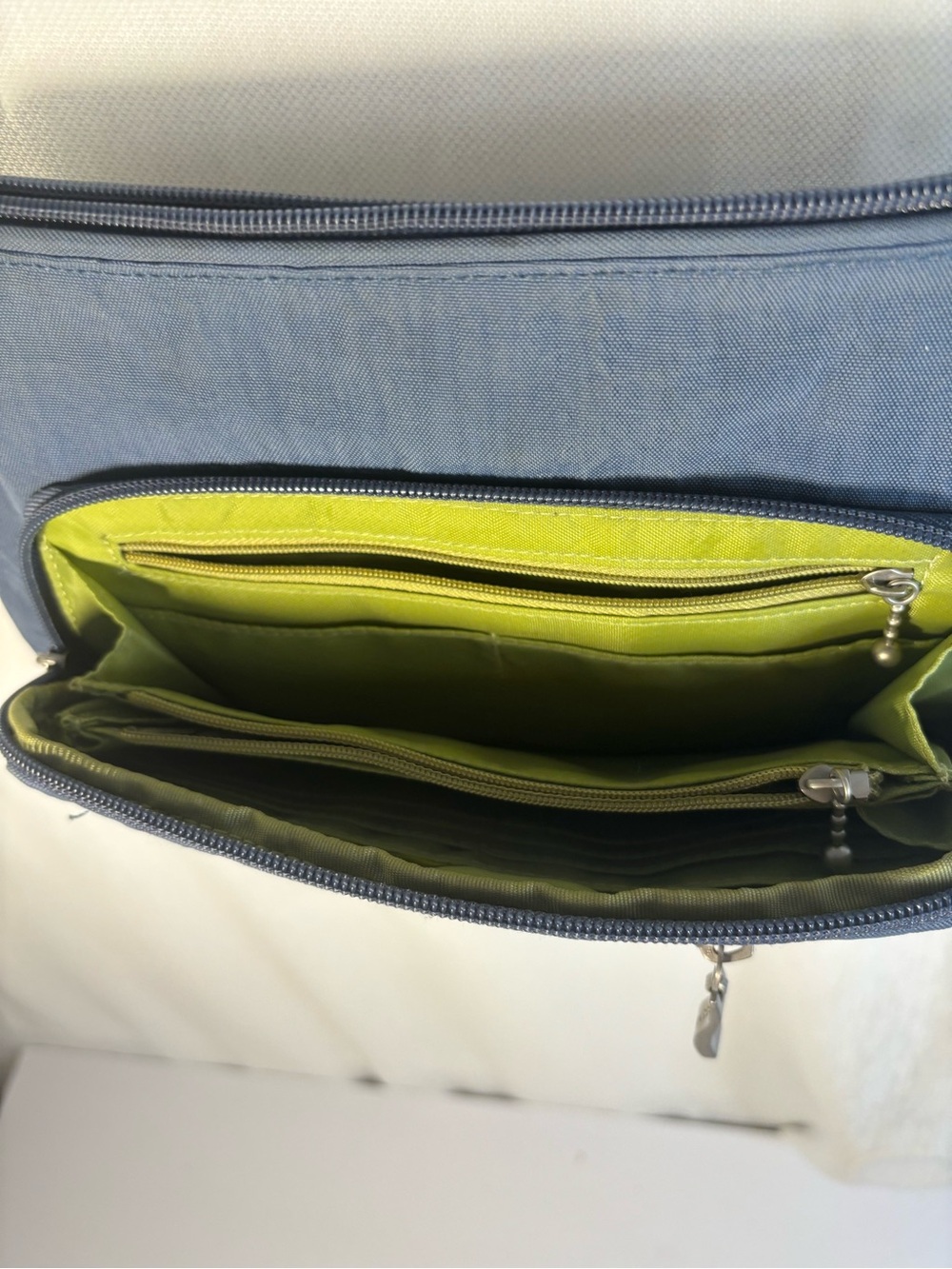 Baggalini Blue Crossbody Shoulder Bag with Lime Interior - Picture 2 of 5